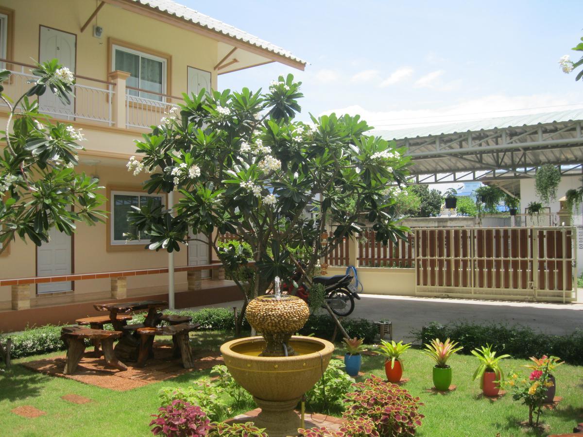 2N Guesthouse เพชรบุรี ภายนอก รูปภาพ