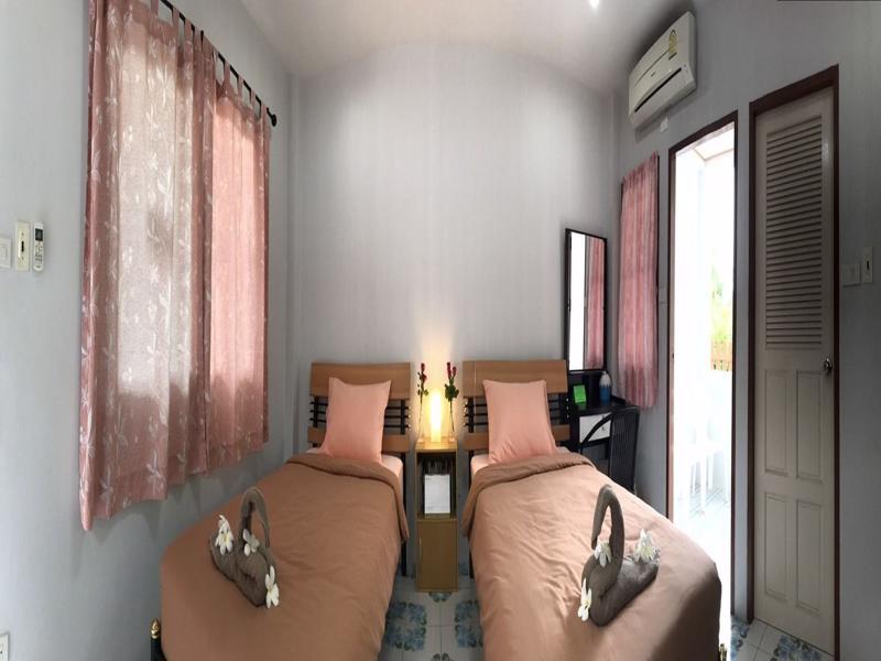 2N Guesthouse เพชรบุรี ภายนอก รูปภาพ